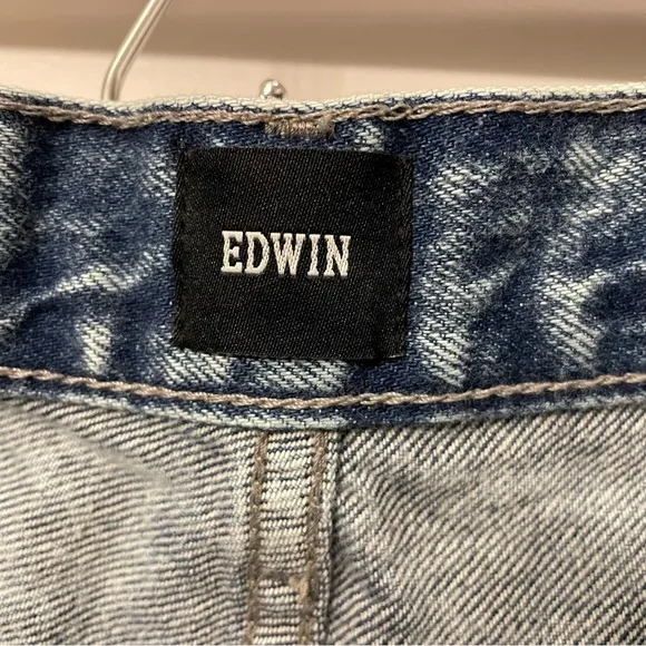 NWT Edwin Cai Denim Jean Shorts Acid Wash Frayed Hem Cut Off Saturn Size 26
