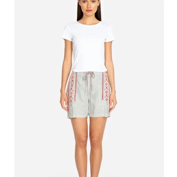 NWT JOHNNY WAS Sabriya Linen Shorts