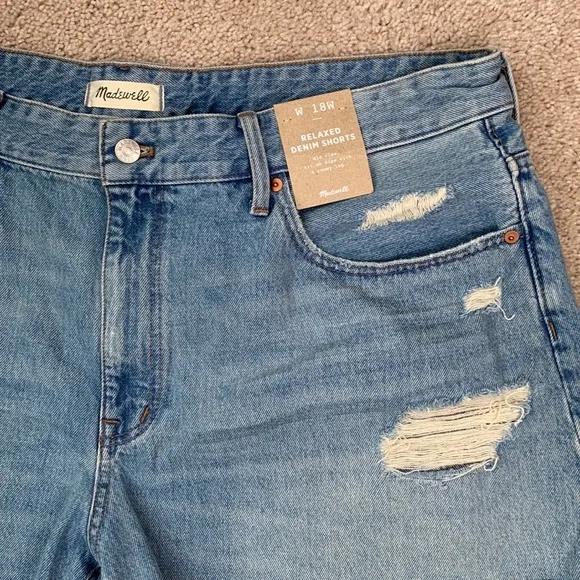 NWT Madewell relaxed mid rise denim shorts sz 18