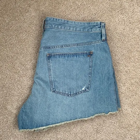 NWT Madewell relaxed mid rise denim shorts sz 18