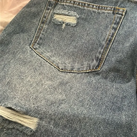 NWT ONE TEASPOON Jacksons Mid Waist Wide Leg Denim Shorts - Pacifica size 25