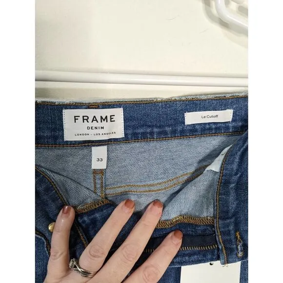 NWT FRAME Denim Le Cutoff Shorts in Bixby