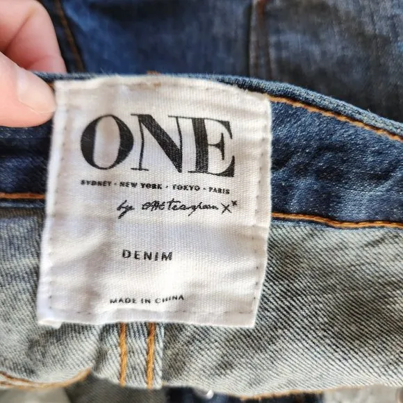 One Teaspoon Bandits Button Fly Denim Shorts Relax Fit Twisted Cuff Hem Blue