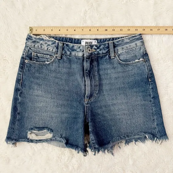 Paige Women Sarah High Rise Distressed Denim Short 26 Western Coastal Cowboy