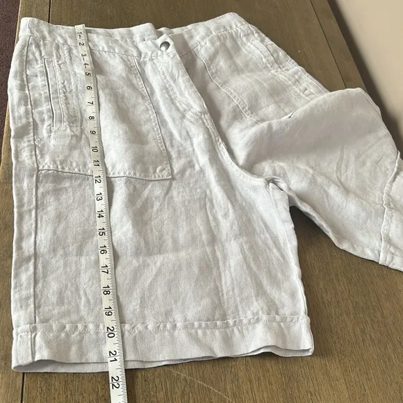 Poetry 100% Linen Women’s Shorts. Size 10. New