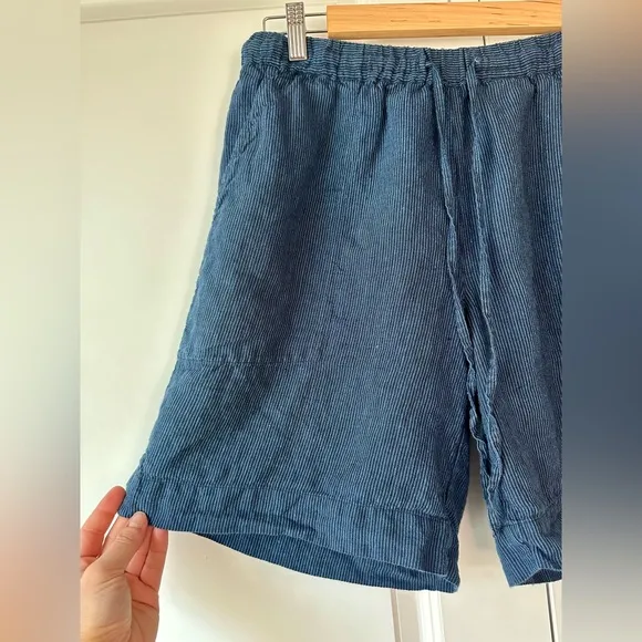 POETRY Women’s Striped Linen Shorts Dark Blue (Size 6)