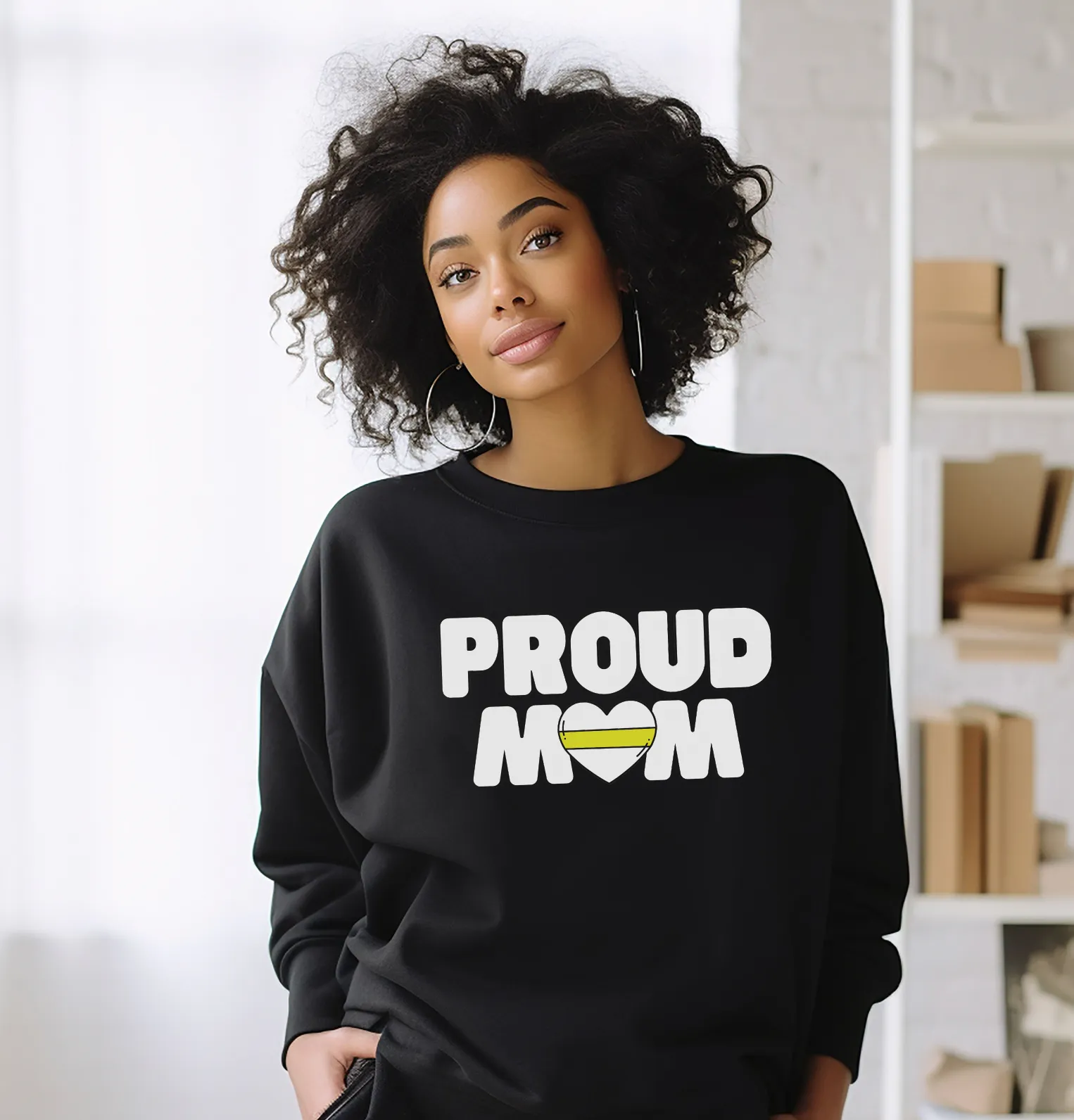 Proud Mom Thin Gold Line Heart © Unisex Crewneck Sweatshirt