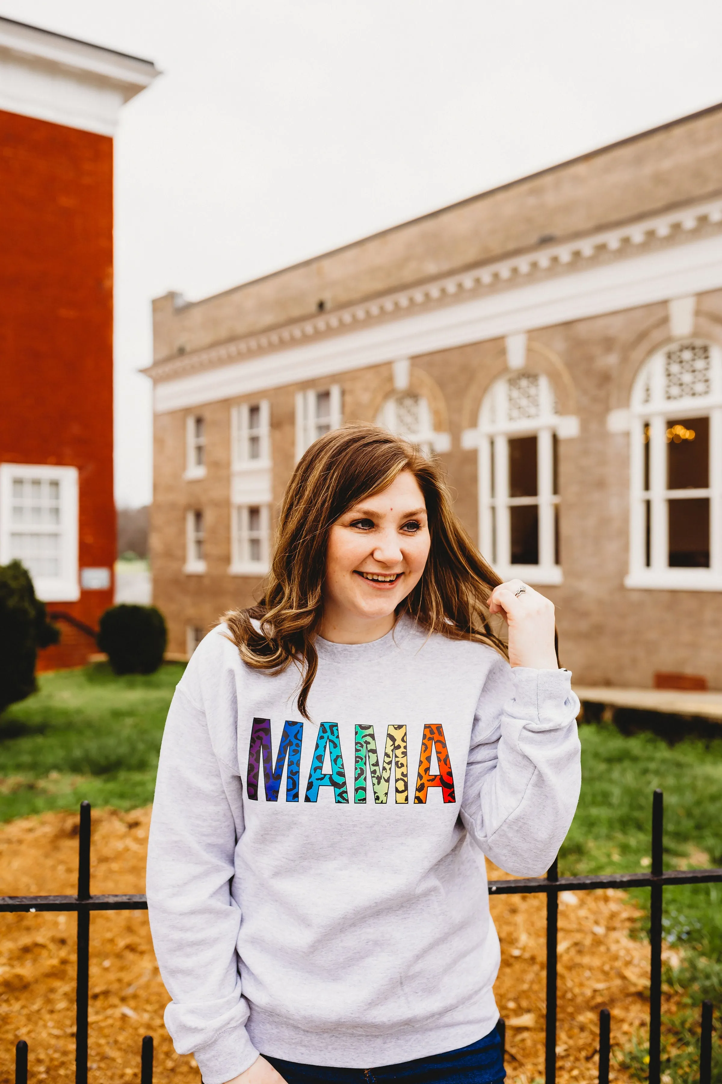 Rainbow Leopard MAMA © Unisex Crewneck Sweatshirt