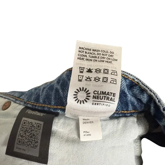 Reformation Jeans Size 30 Raye Mid Rise Relaxed Denim Shorts in Denver Wash