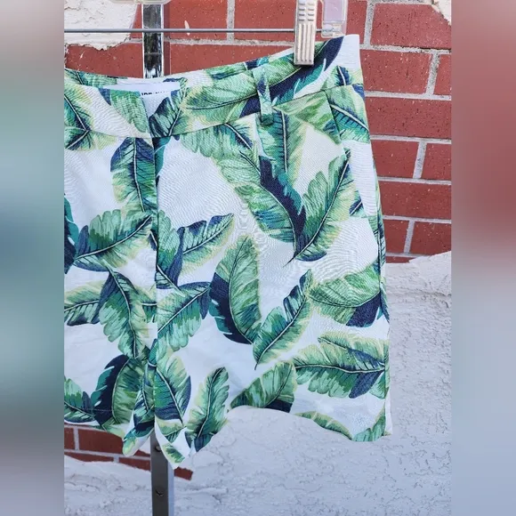 SMALL women AMANDA UPRICHARD x REVOLVE leaf linen blend zipper shorts Beverly