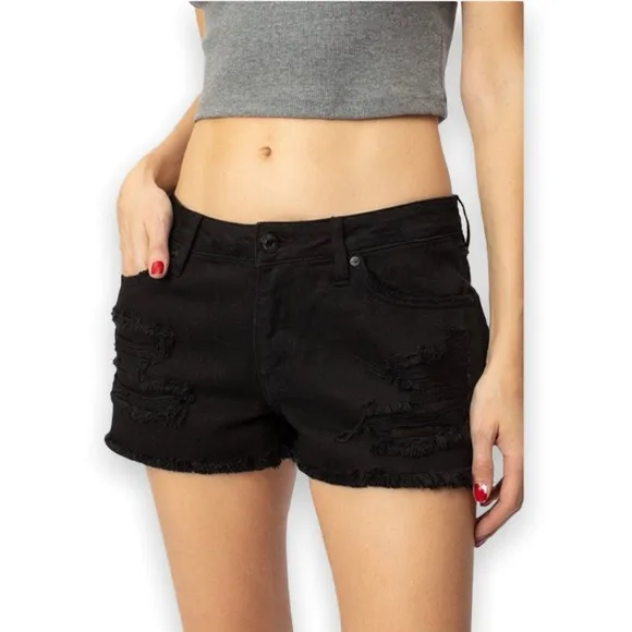S.O.N.G. Woman’s Black Curvy Mid Rise Roll Cuff Denim Jean Shorts Size: 7/28
