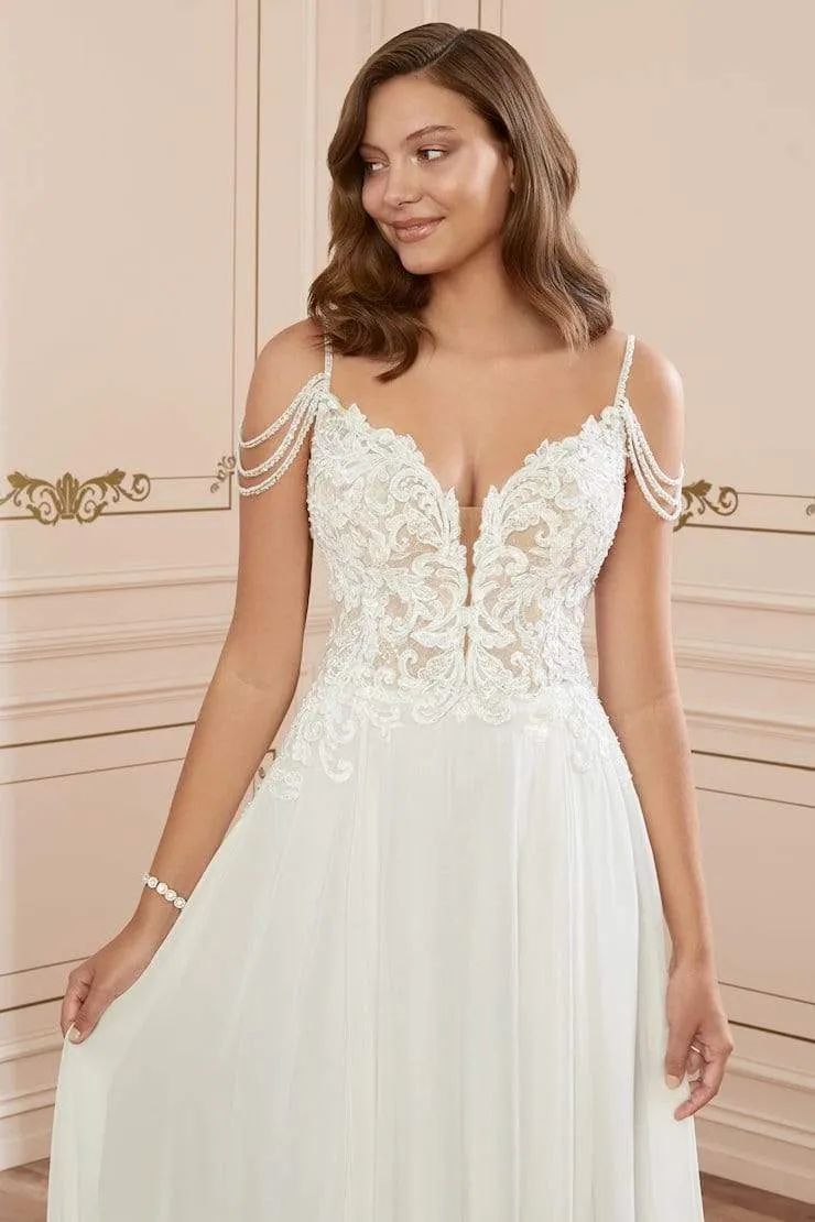 Sophia Tolli: Y22043 - Saskia