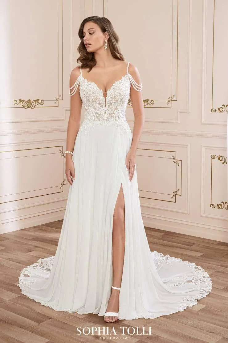Sophia Tolli: Y22043 - Saskia
