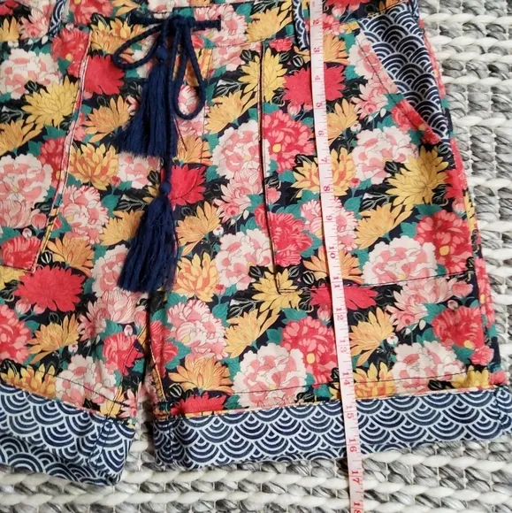 Sundance Kalini Linen Blend Shorts Size S