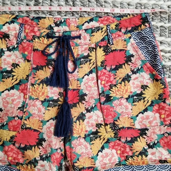 Sundance Kalini Linen Blend Shorts Size S