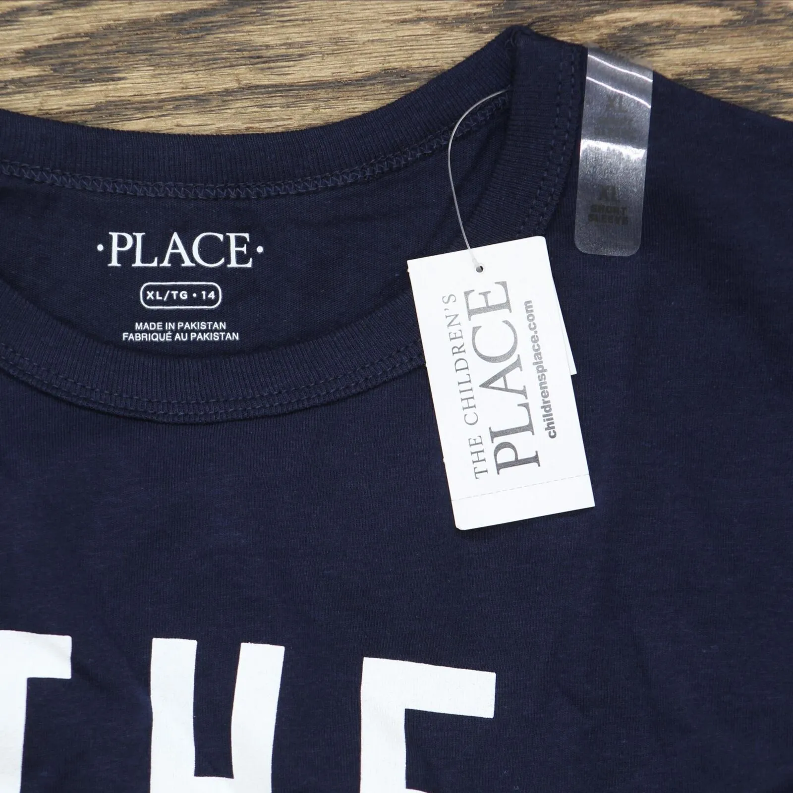 The Children's Place Boys Short Sleeve Graphic T-Shirt Easter Hunt is on Blue XL