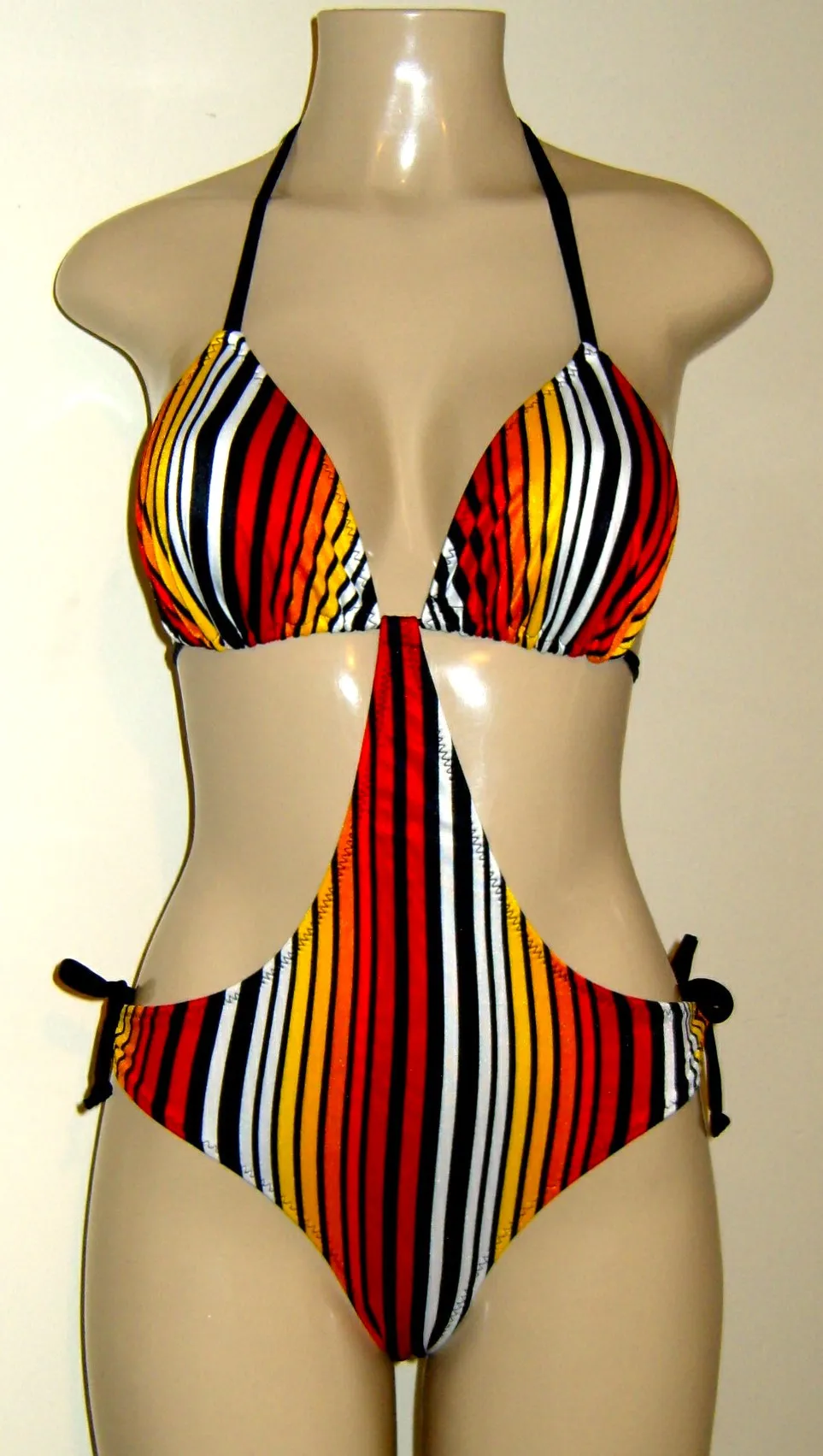 Triangle Top Monokini Swimsuits Tie Halter Neck Tie Back
