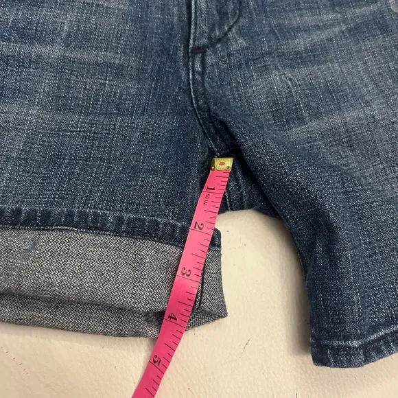 True Religion denim Cassie shorts size 30