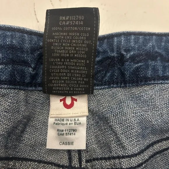 True Religion denim Cassie shorts size 30