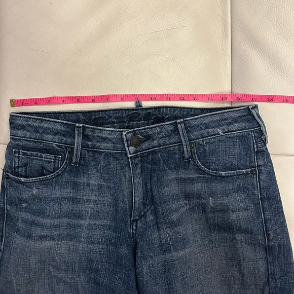 True Religion denim Cassie shorts size 30