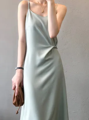 Twist Detail Satin Sleeveless Dress