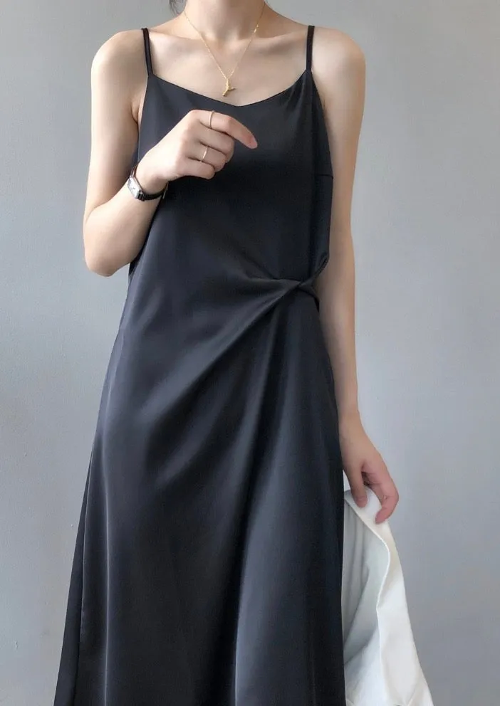 Twist Detail Satin Sleeveless Dress