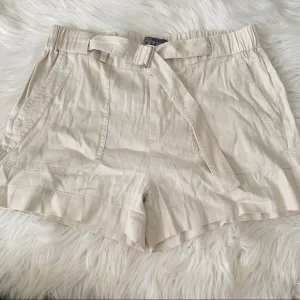 Vince Belted Linen Shorts M