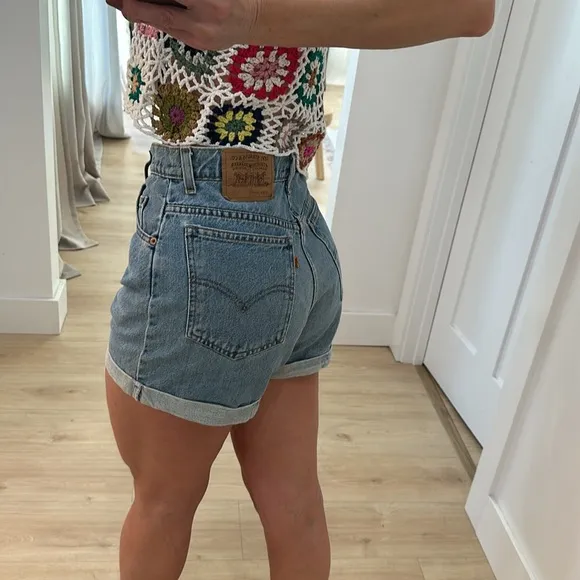 Vintage 90’s Levi’s 954 Denim Shorts