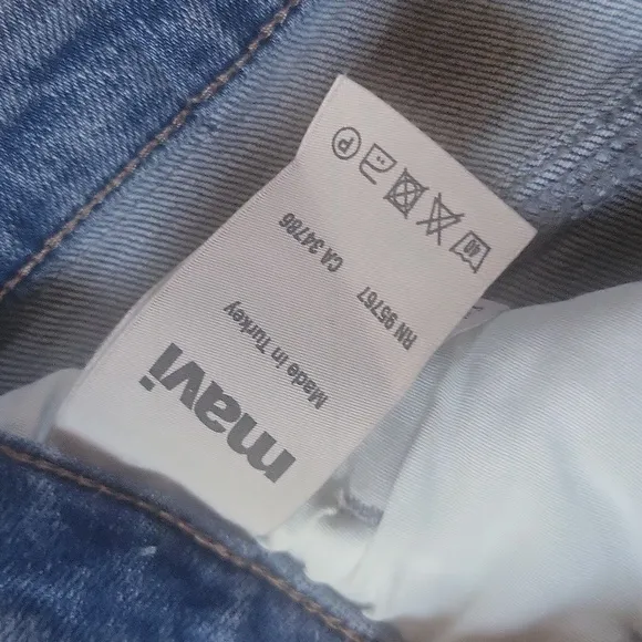 Vintage Style Soft Denim Jean Shorts- Mavi Blue SZ.27 NWT
