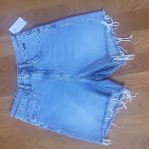Vintage Style Soft Denim Jean Shorts- Mavi Blue SZ.27 NWT
