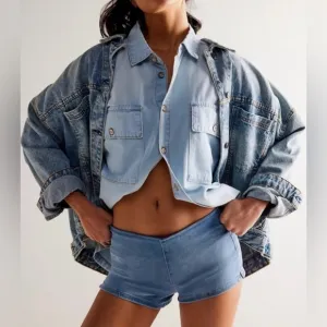 We The Free Sahara Mini Denim Shorts Size 28 or29
