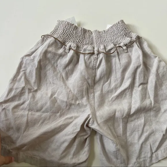 WRAP London Khaki Garment Dyed High Rise Stretch Waist Linen Shorts NWT size 6