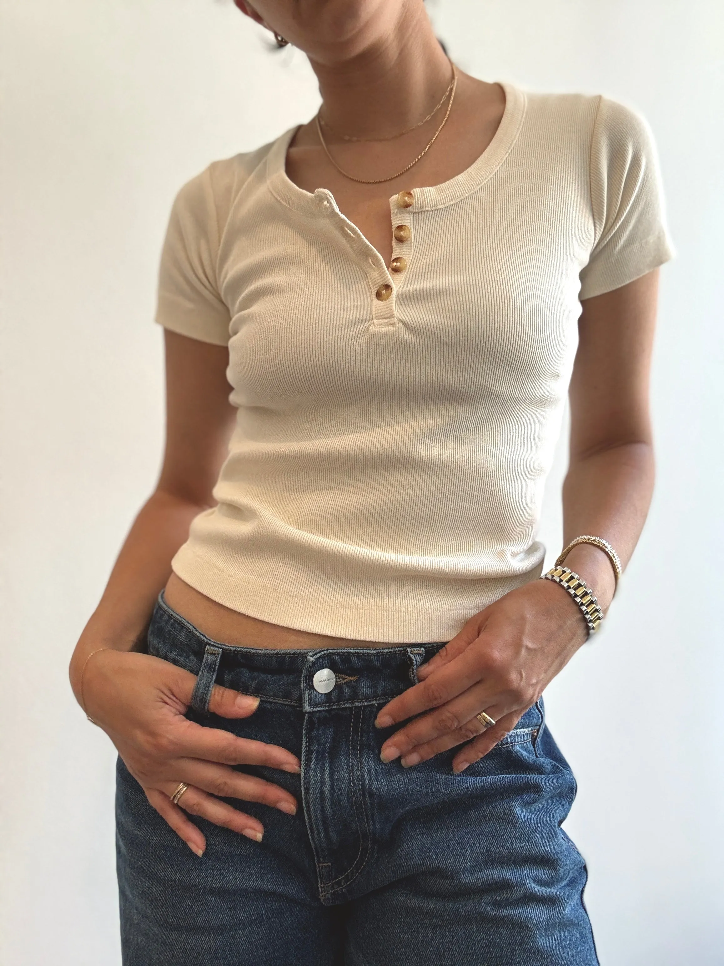 Yumi Henley Tee